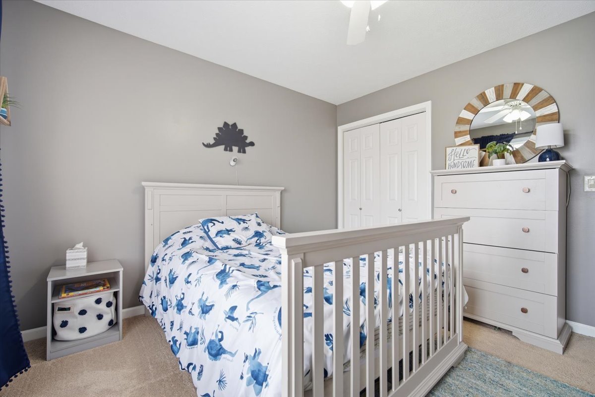 22 Long Cove Court, Bloomington, IL 61704