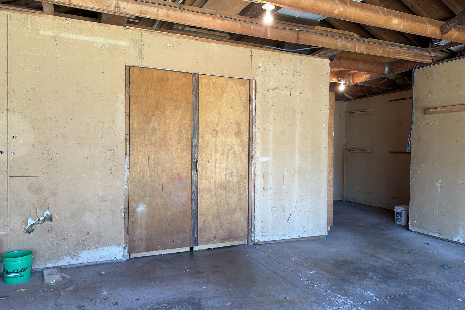 16 S Hi Lusi Avenue, Mount Prospect, IL 60056