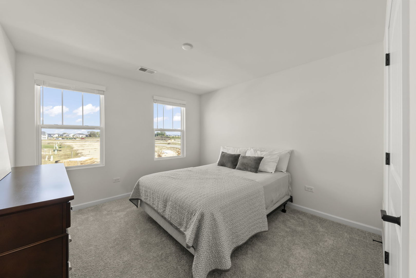 2267 Ryegrass Lane, Bolingbrook, IL 60490