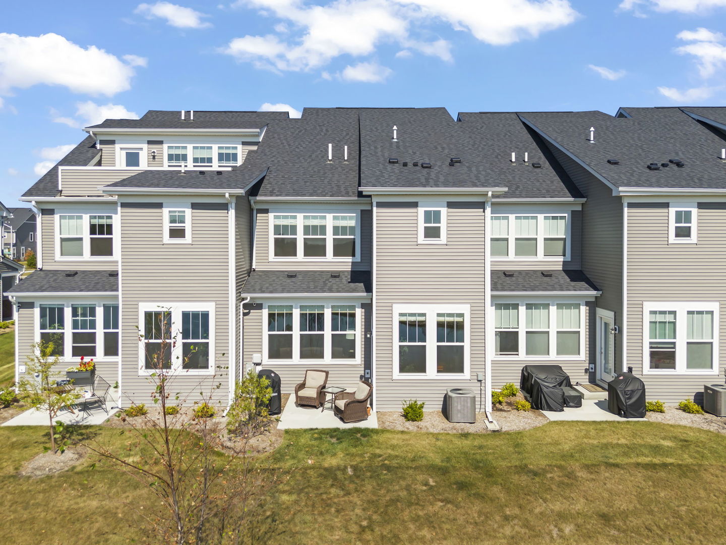 2267 Ryegrass Lane, Bolingbrook, IL 60490