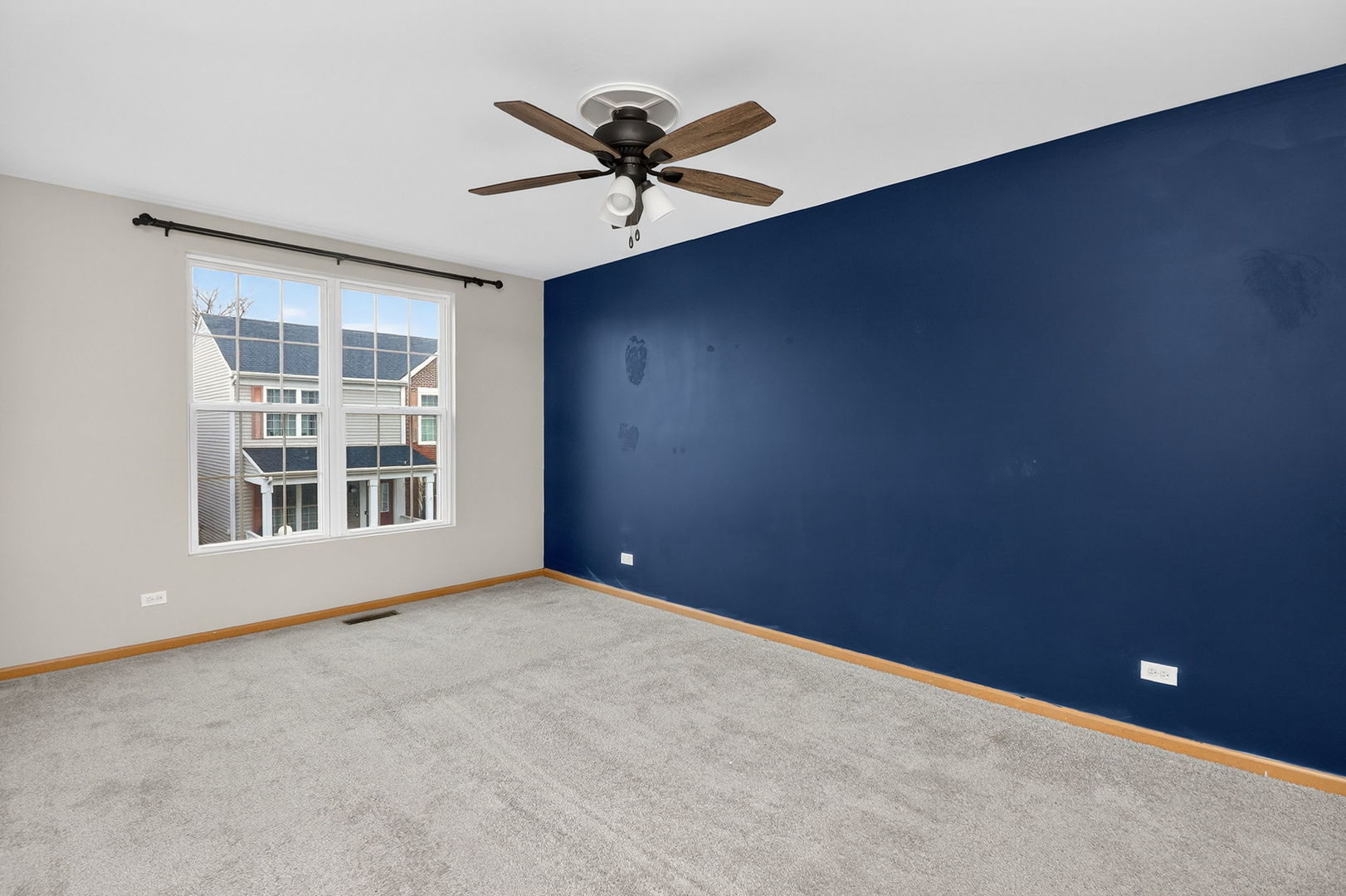 1735 Windcrest Lane, Aurora, IL 60504