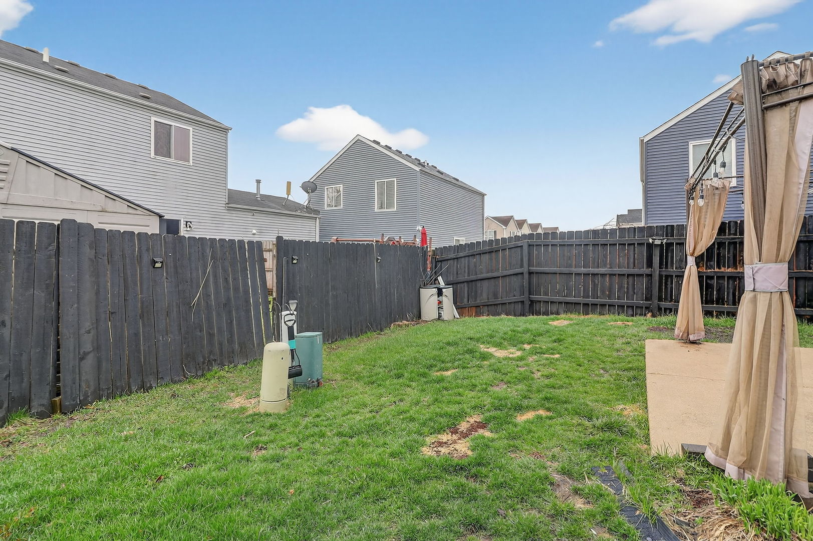 1735 Windcrest Lane, Aurora, IL 60504