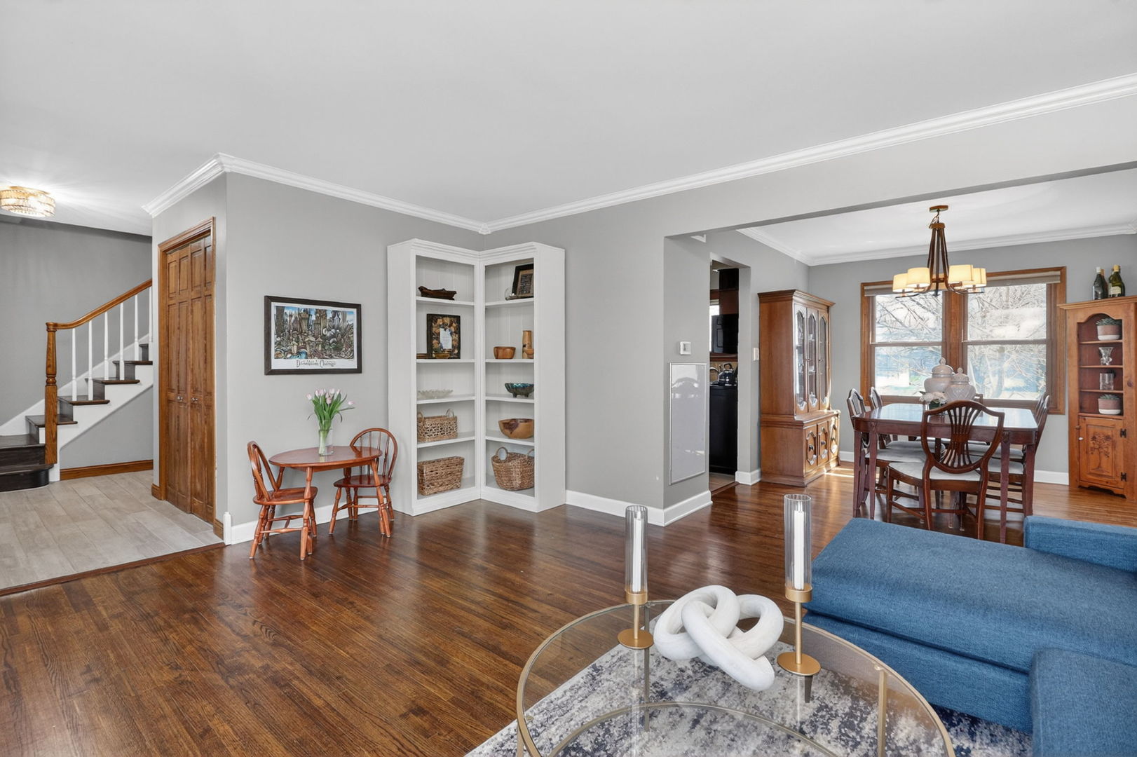 2123 Green Valley Road, Darien, IL 60561