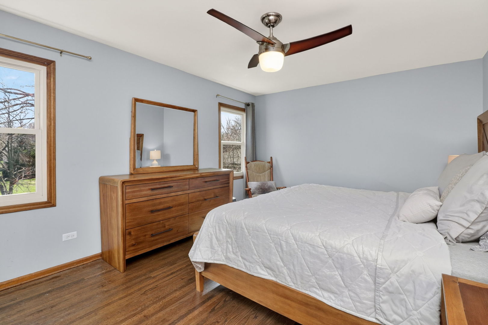 2123 Green Valley Road, Darien, IL 60561