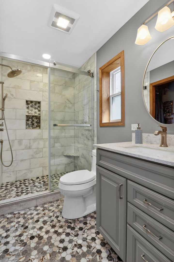 2123 Green Valley Road, Darien, IL 60561