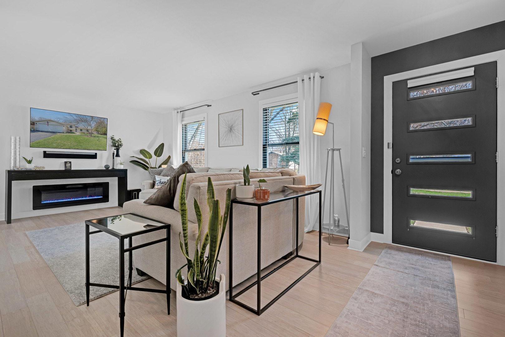 1613 Fairway Lane, Naperville, IL 60565