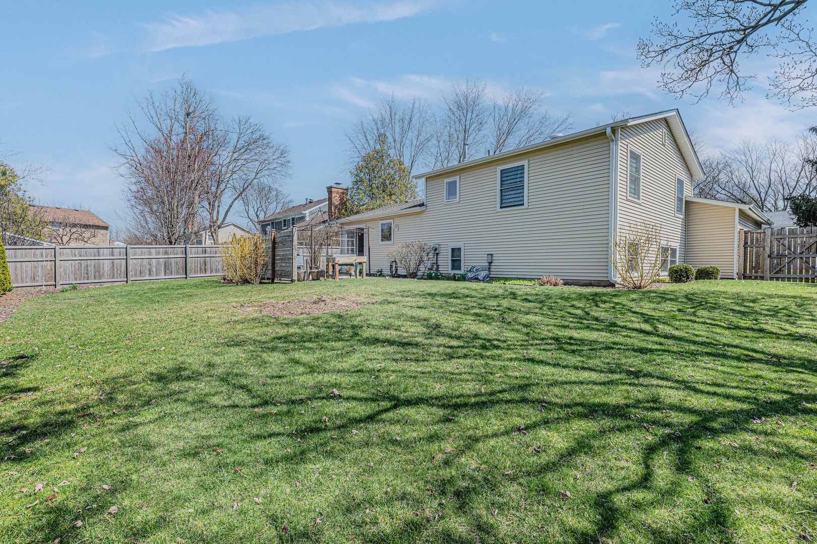 1613 Fairway Lane, Naperville, IL 60565