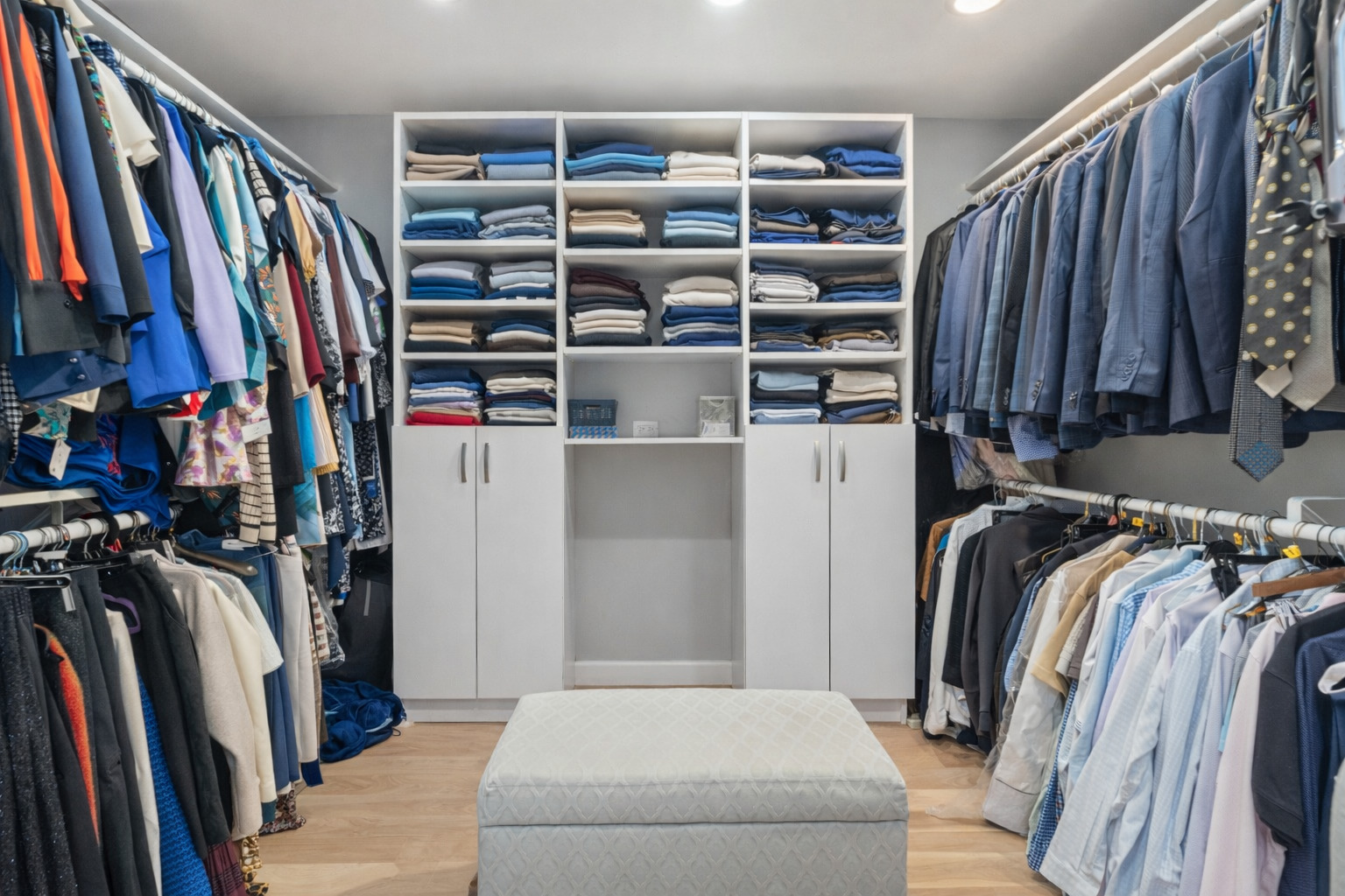 1337 Hiawatha Court, Highland Park, IL 60035