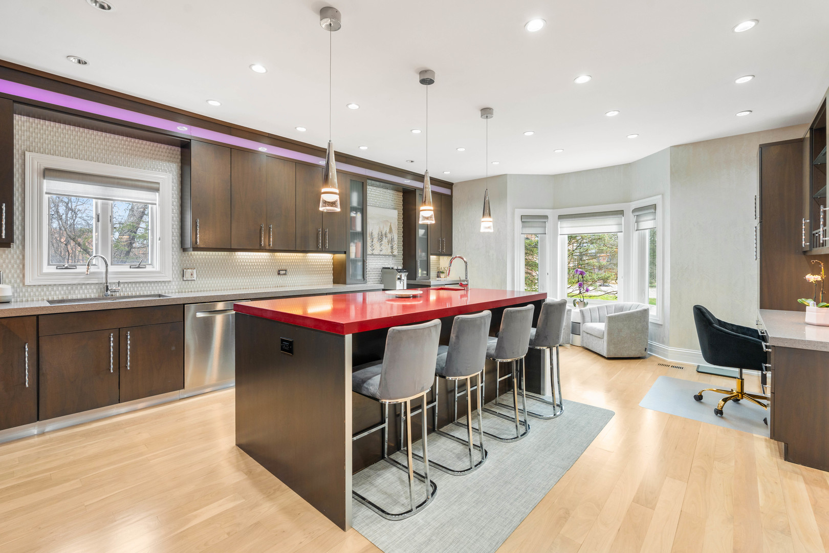 1337 Hiawatha Court, Highland Park, IL 60035