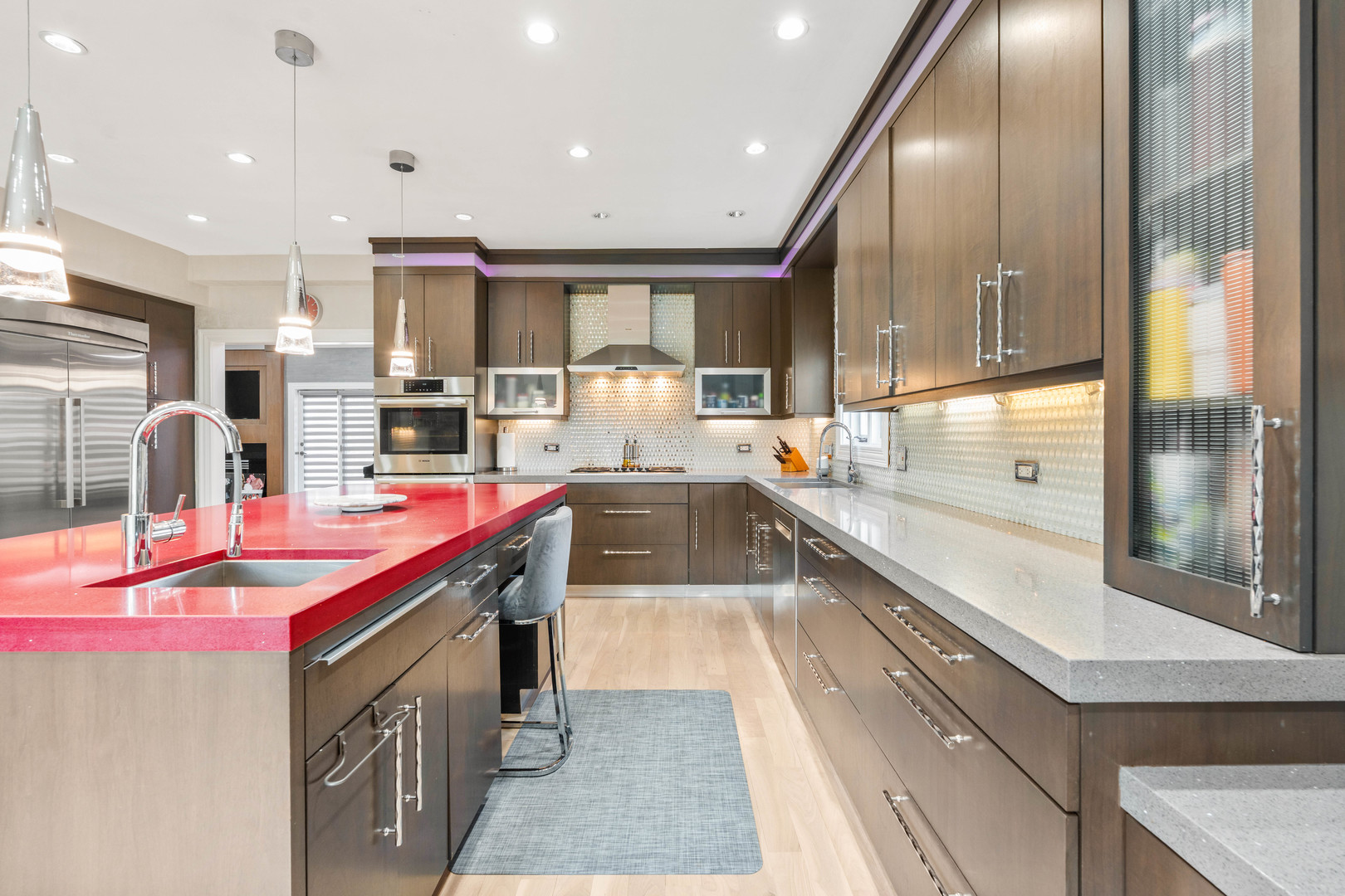 1337 Hiawatha Court, Highland Park, IL 60035