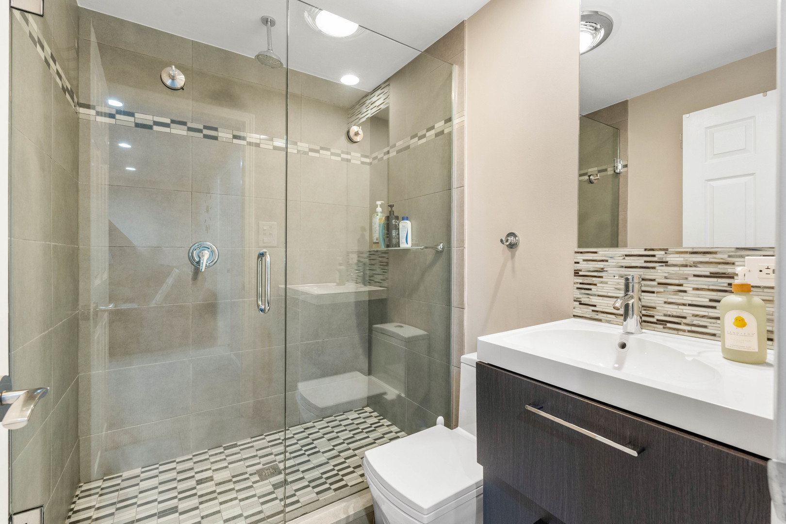 1337 Hiawatha Court, Highland Park, IL 60035