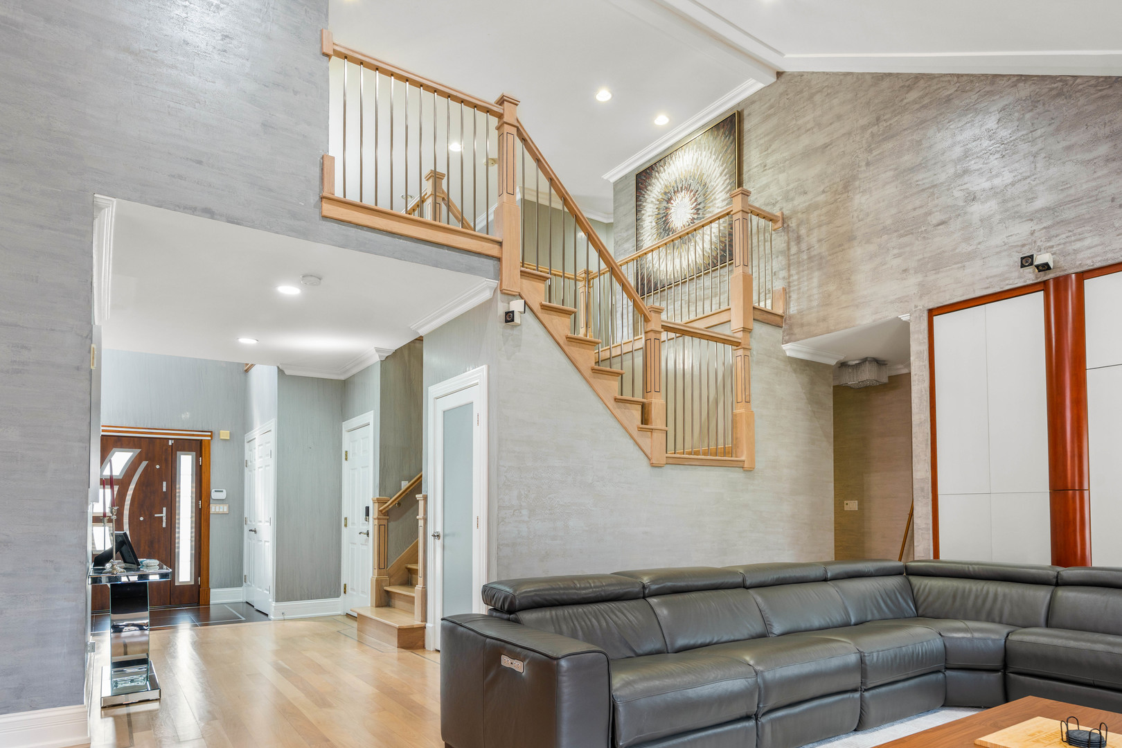 1337 Hiawatha Court, Highland Park, IL 60035