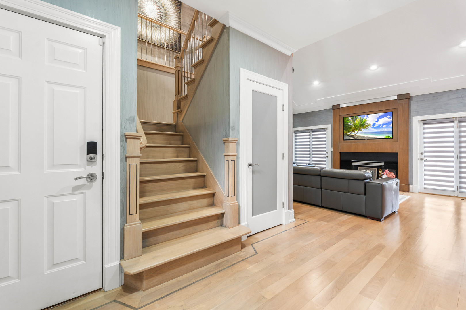 1337 Hiawatha Court, Highland Park, IL 60035