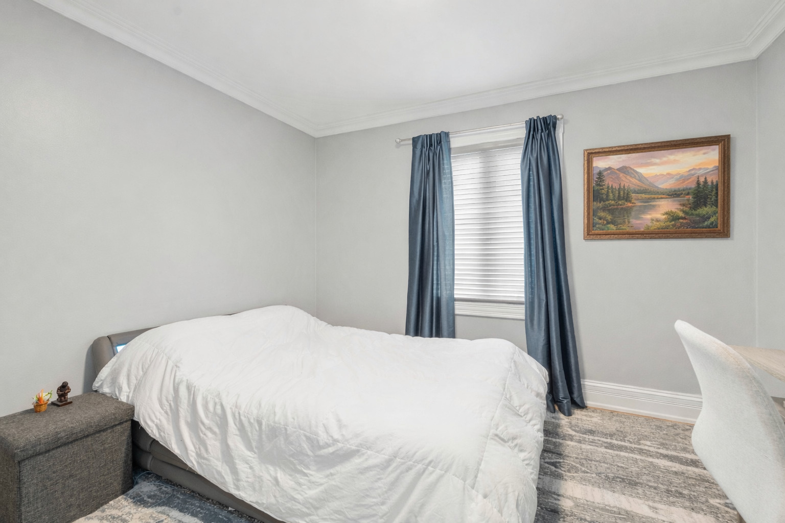 1337 Hiawatha Court, Highland Park, IL 60035