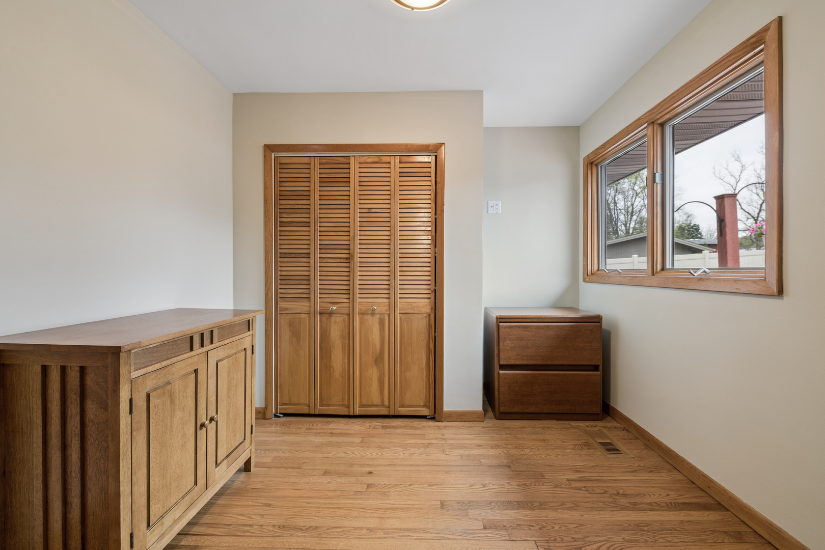 245 W Circle Drive, New Lenox, IL 60451