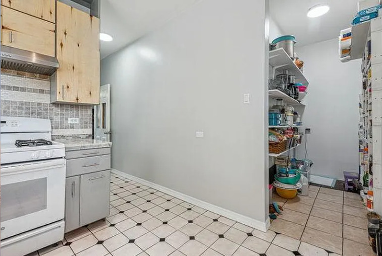 4833 N Ashland Avenue #2, Chicago, IL 60640