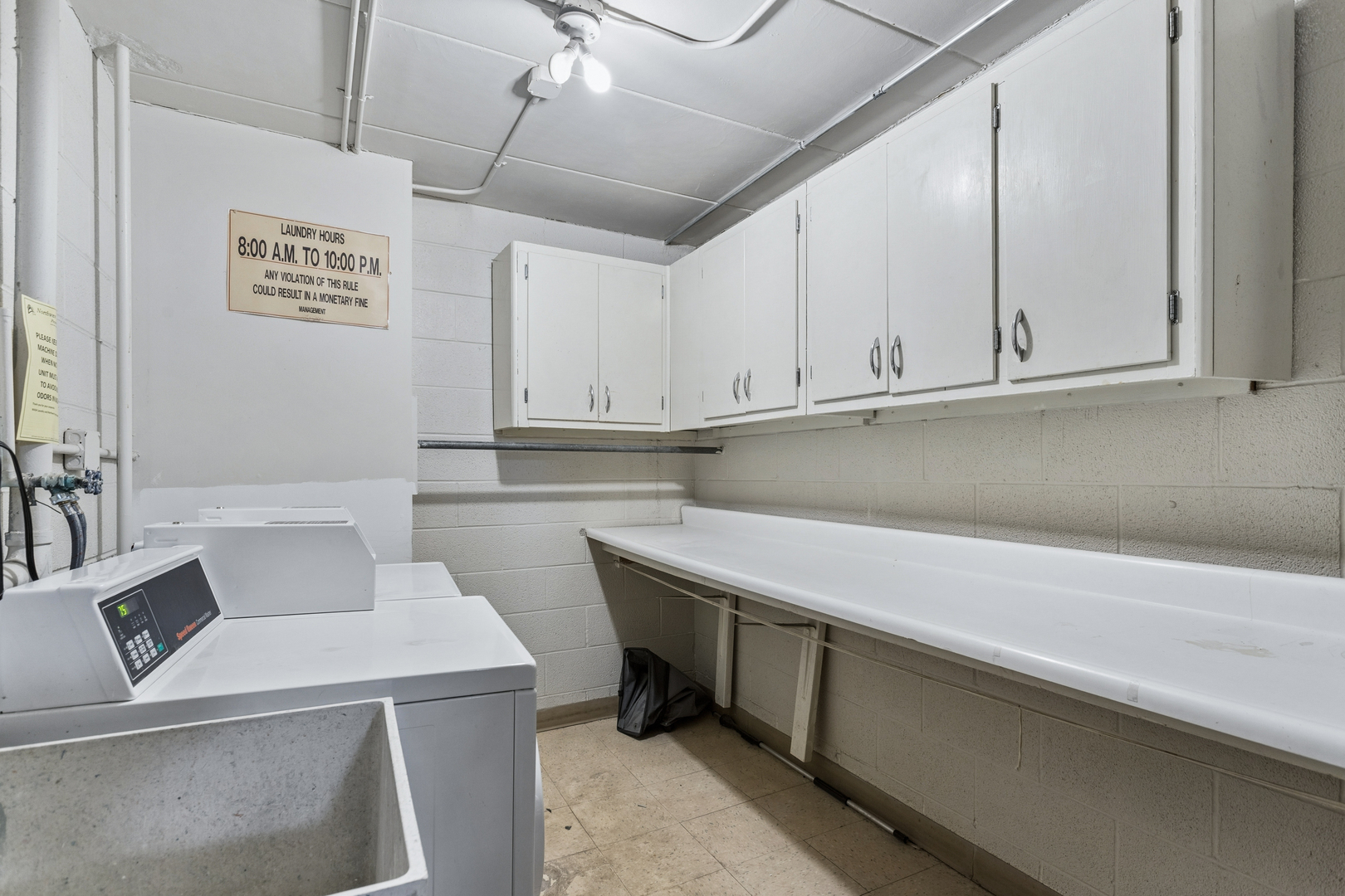 550 Timber Ridge Drive #204C, Carol Stream, IL 60188