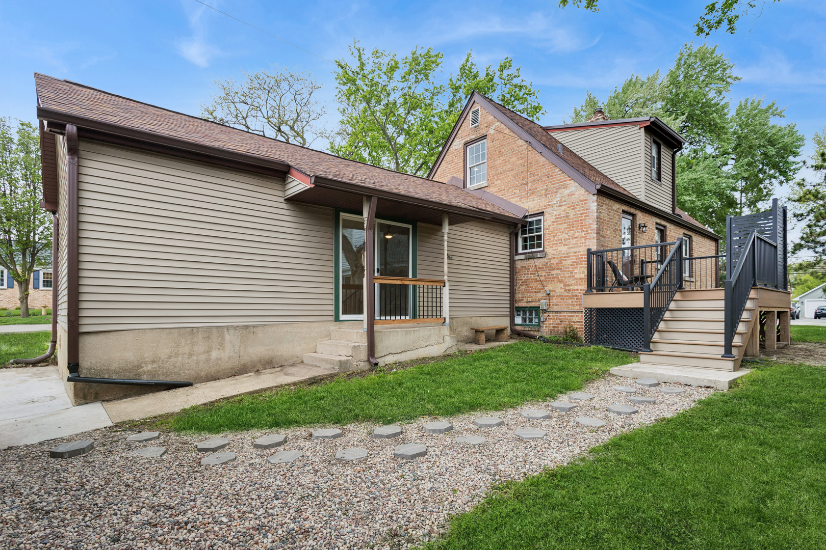 1118 Manchester Road, Wheaton, IL 60187