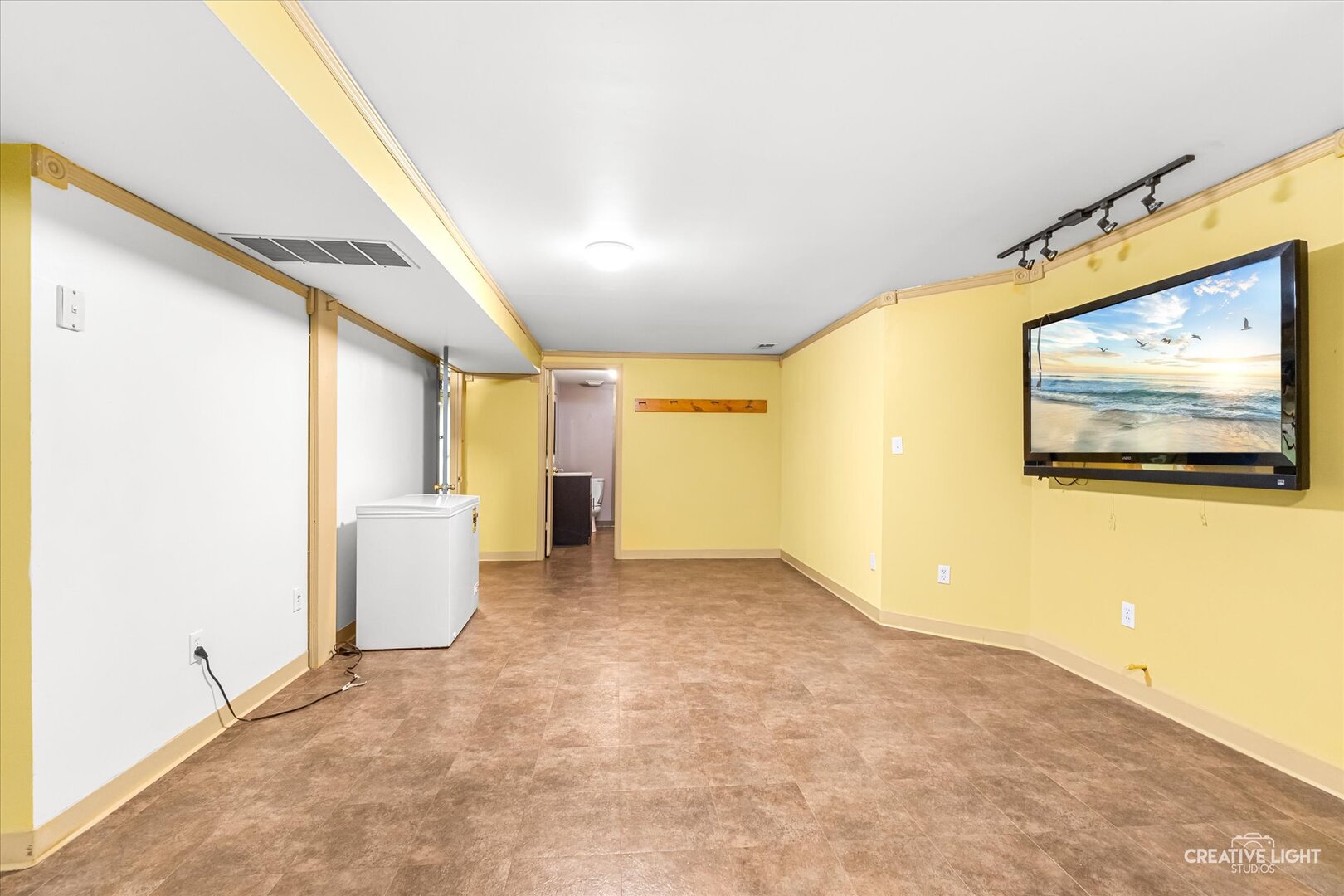 129 Seton Creek Drive, Oswego, IL 60543