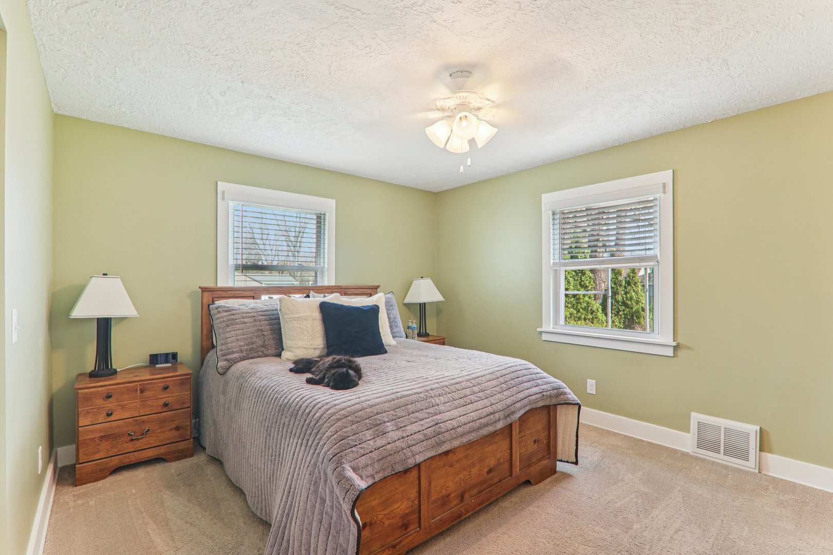 375 S Lake Street, Grayslake, IL 60030