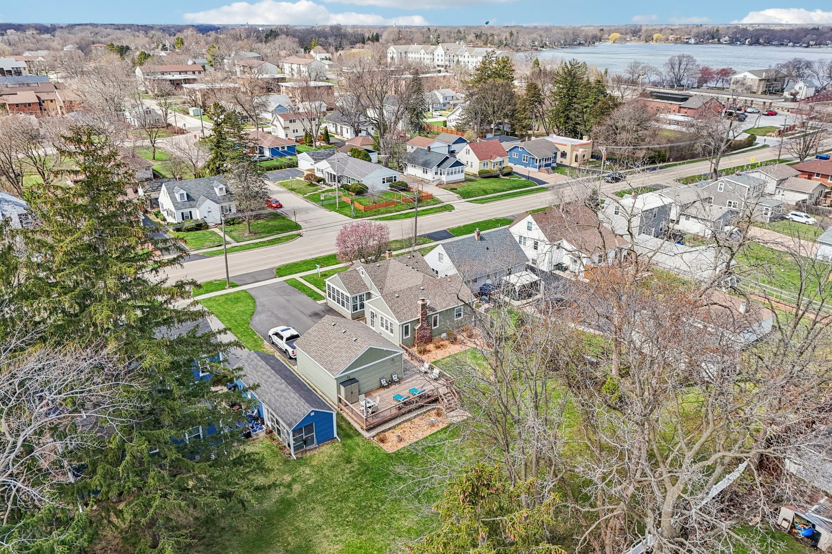 375 S Lake Street, Grayslake, IL 60030