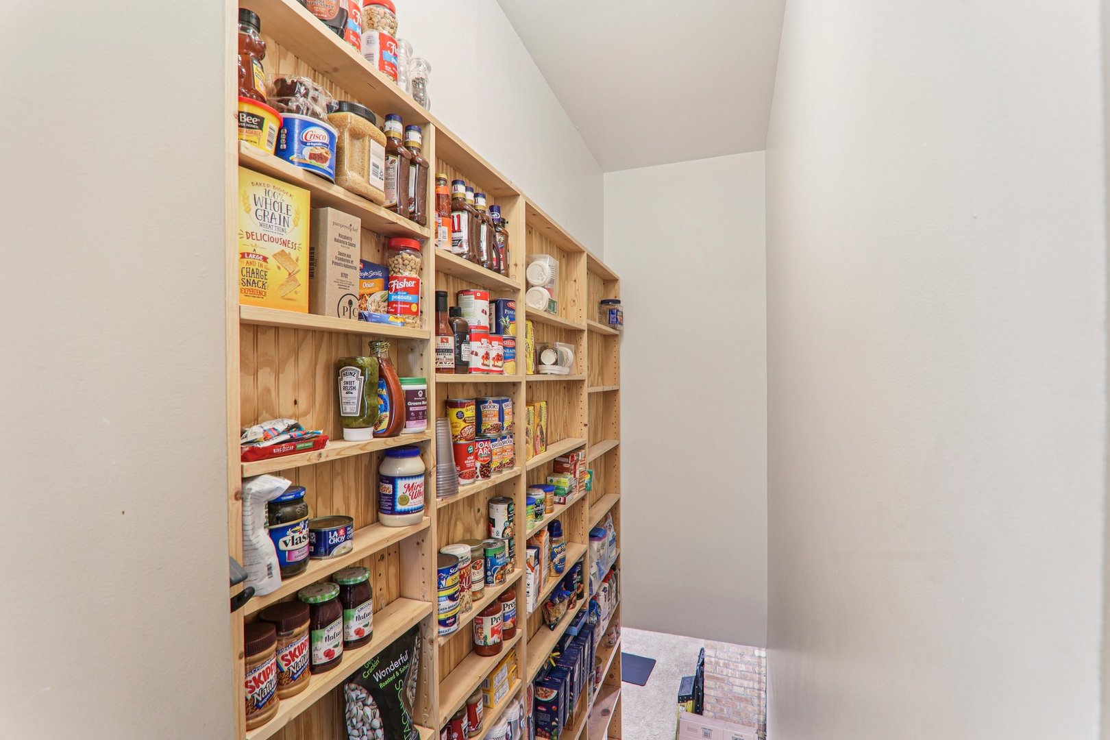 375 S Lake Street, Grayslake, IL 60030