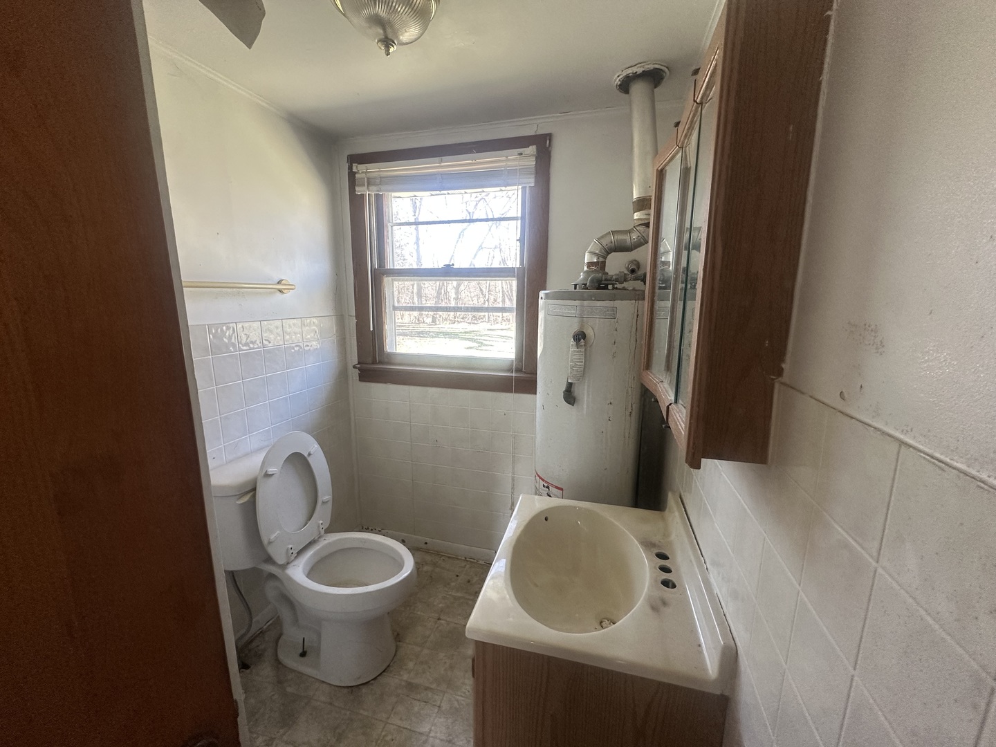 2404 Springfield Road, East Peoria, IL 61611