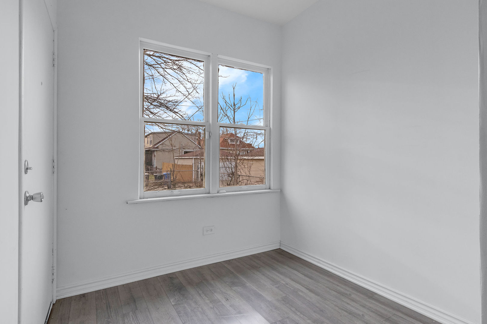 8406 S Oglesby Avenue, Chicago, IL 60617