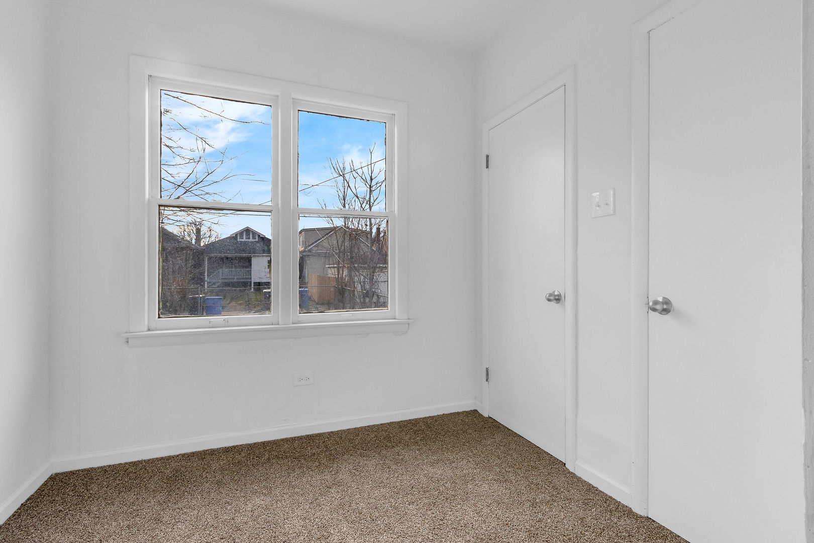 8406 S Oglesby Avenue, Chicago, IL 60617