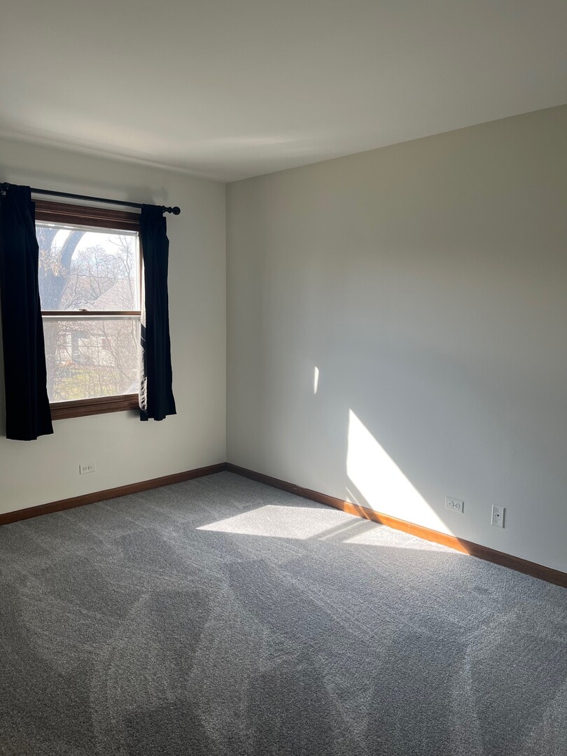 1914 Howard Street, Wheaton, IL 60187