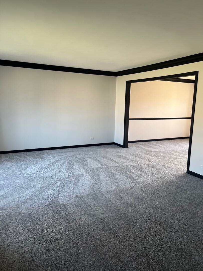 1914 Howard Street, Wheaton, IL 60187