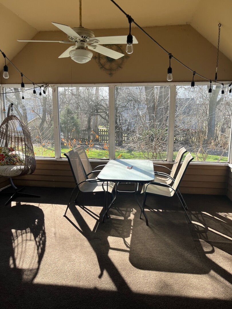 1914 Howard Street, Wheaton, IL 60187