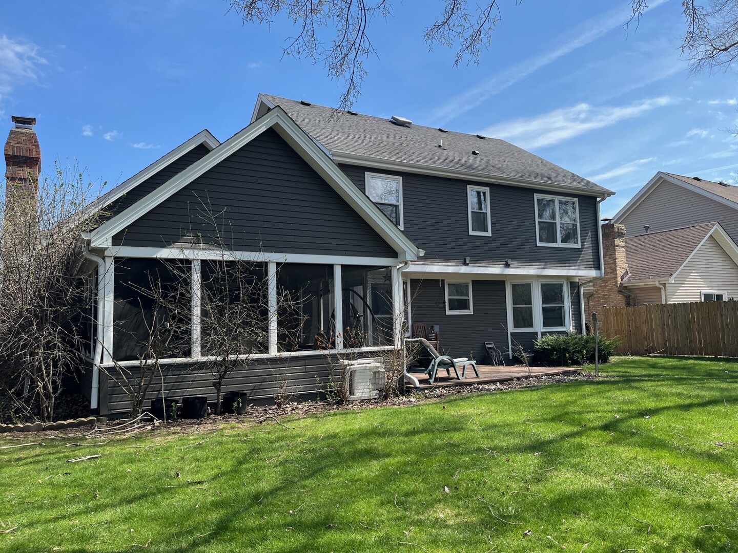 1914 Howard Street, Wheaton, IL 60187