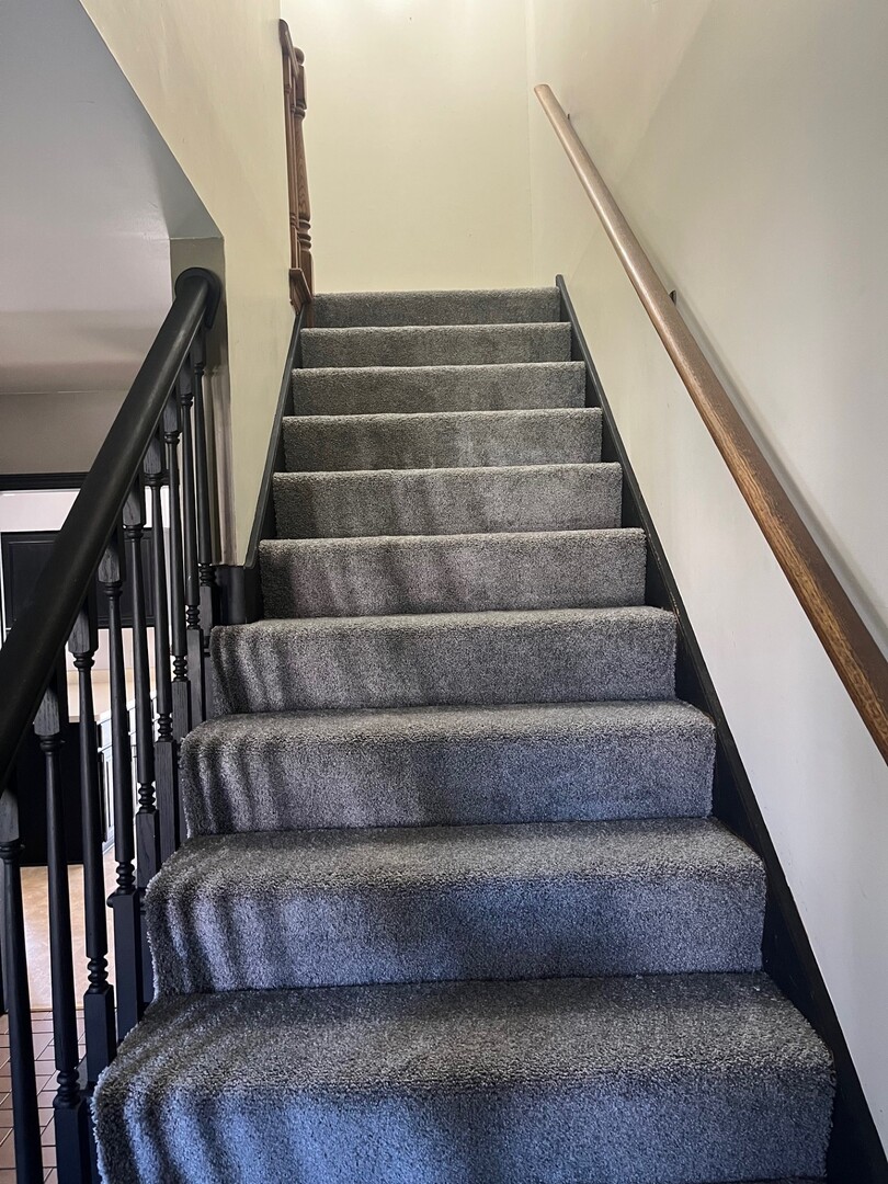 1914 Howard Street, Wheaton, IL 60187