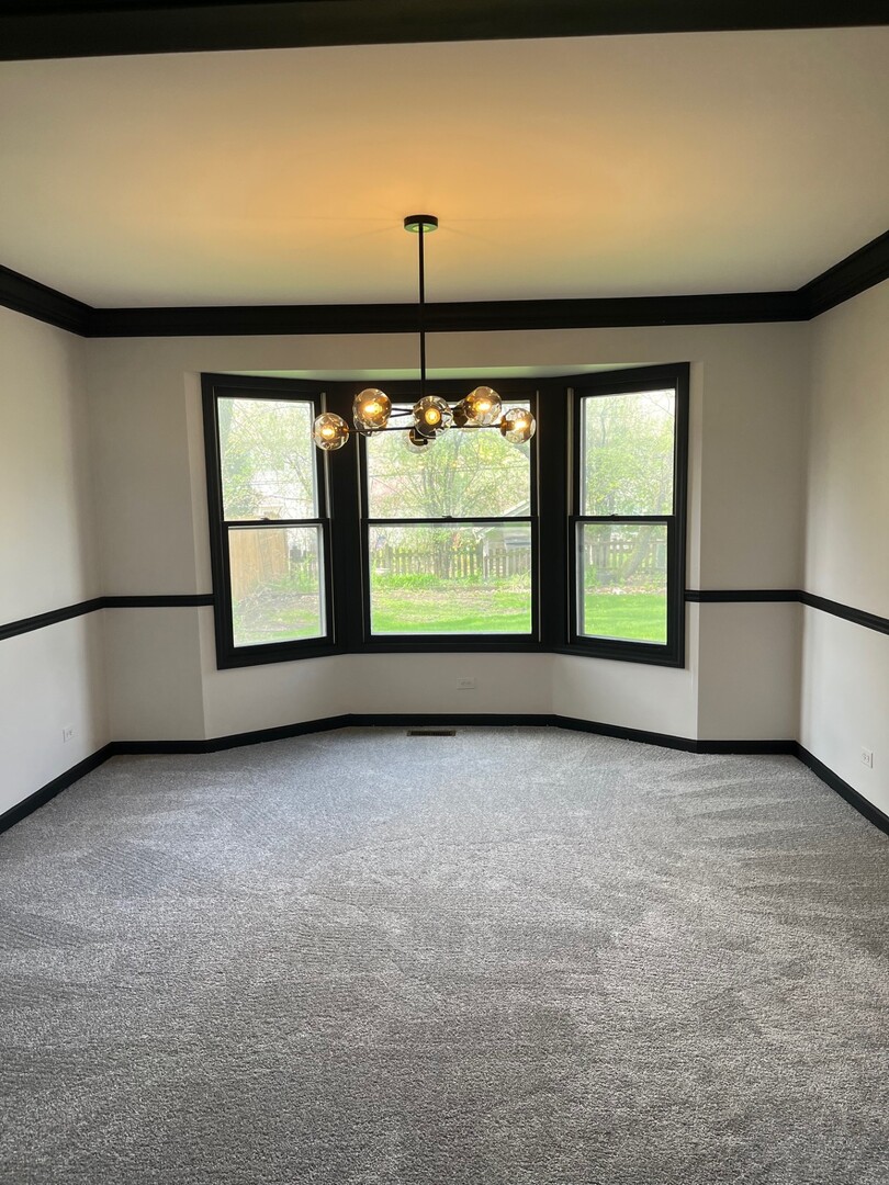 1914 Howard Street, Wheaton, IL 60187