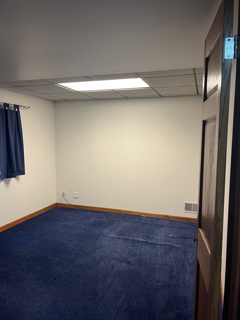 1914 Howard Street, Wheaton, IL 60187