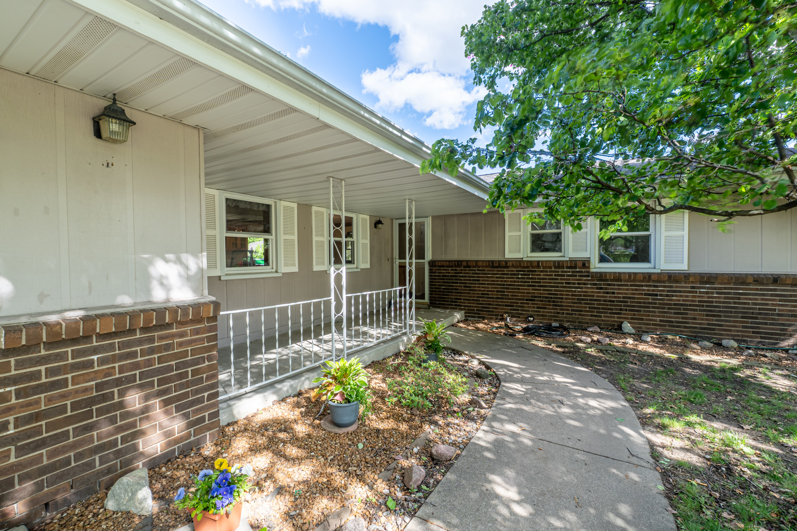 210 Riss Drive, Normal, IL 61761