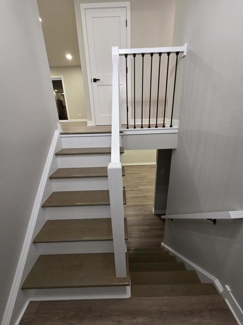 1390 Glen Hill Drive, Glendale Heights, IL 60139