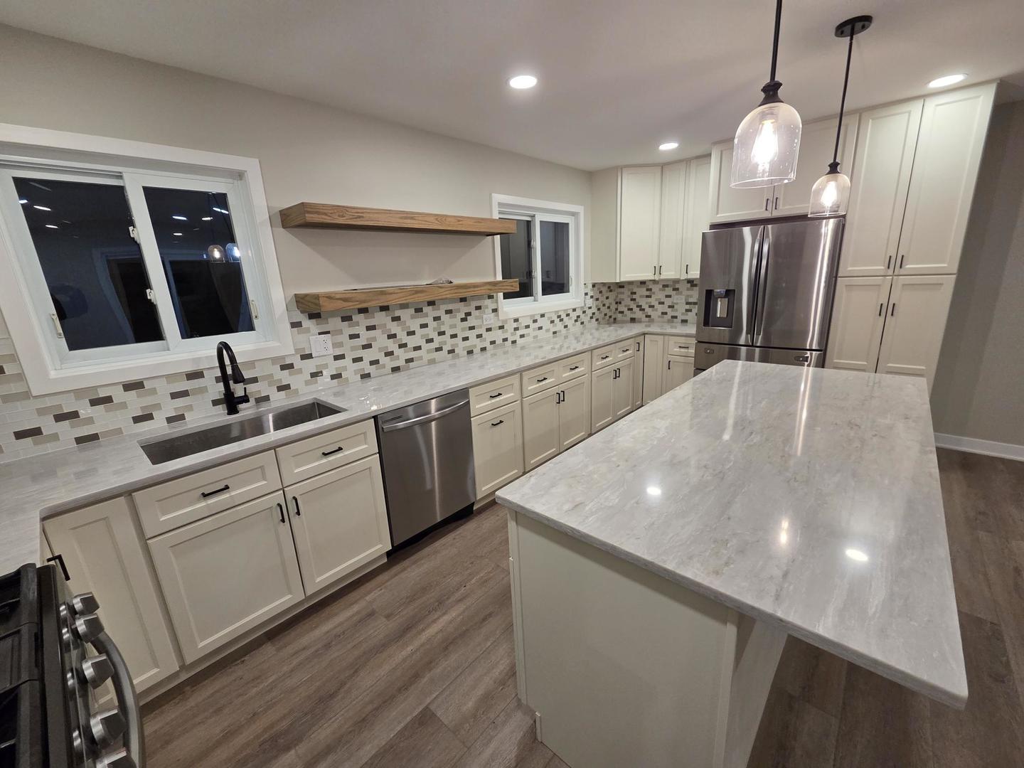 1390 Glen Hill Drive, Glendale Heights, IL 60139