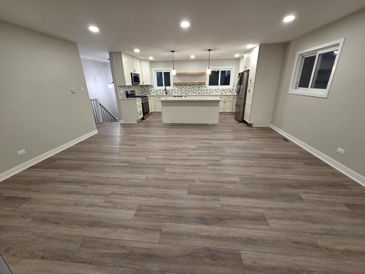 1390 Glen Hill Drive, Glendale Heights, IL 60139