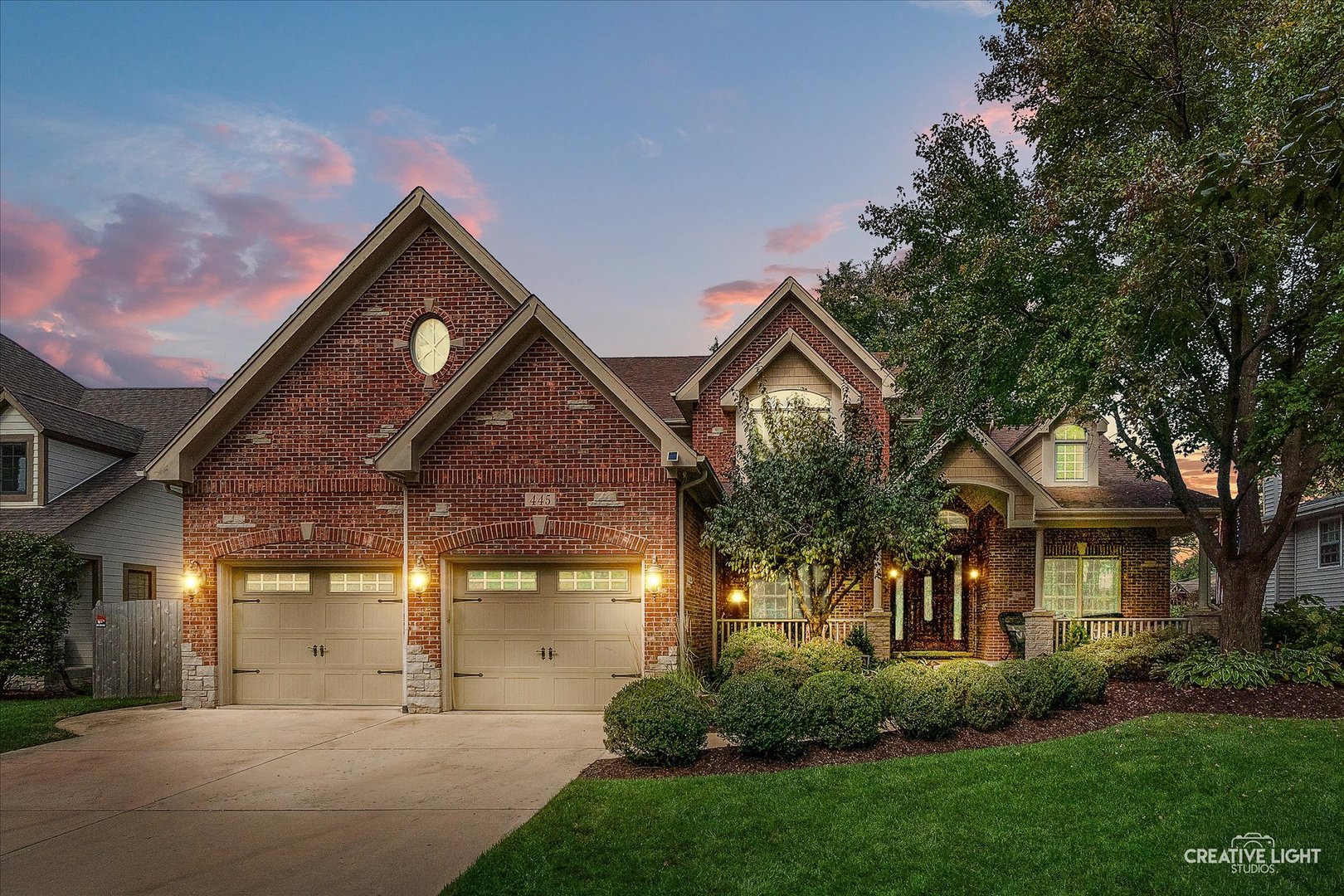 445 Buckeye Drive, Naperville, IL 60540