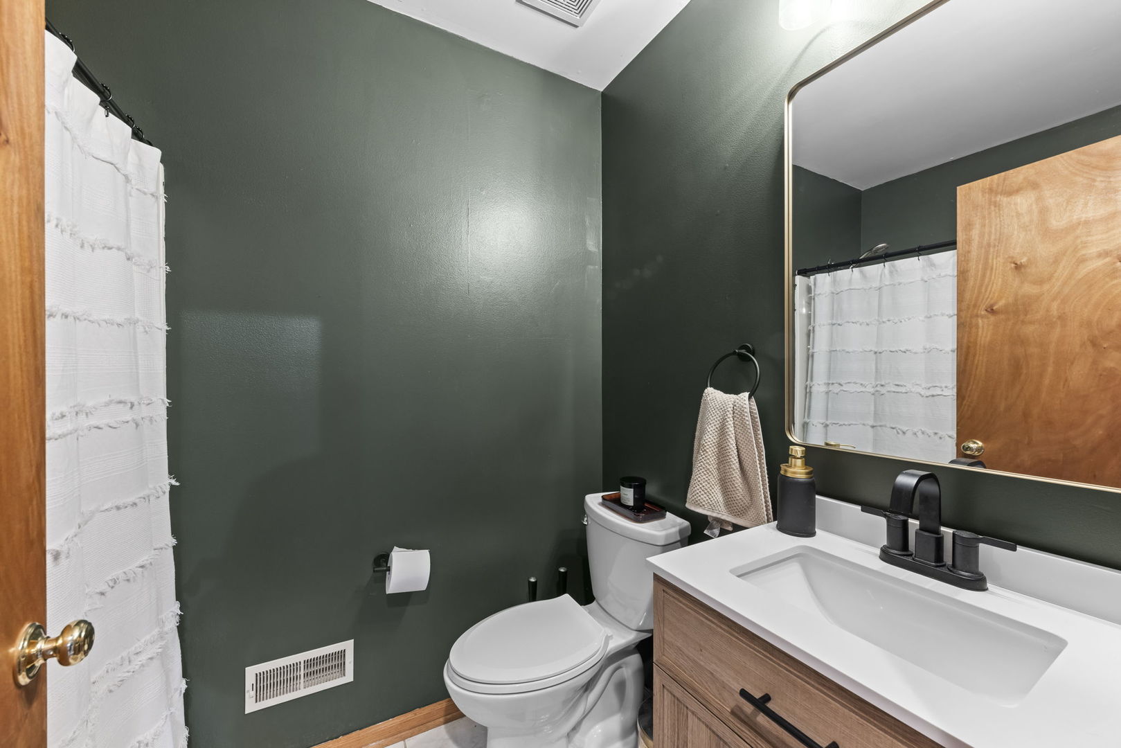 18136 Rita Road #3C, Tinley Park, IL 60477