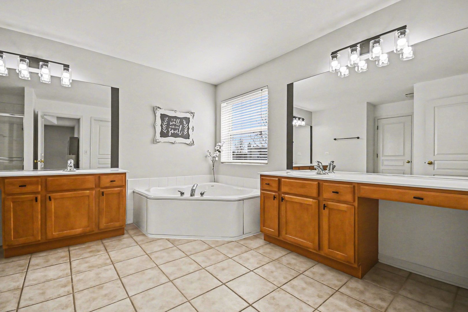 371 Sweet Gum Street, Bolingbrook, IL 60490