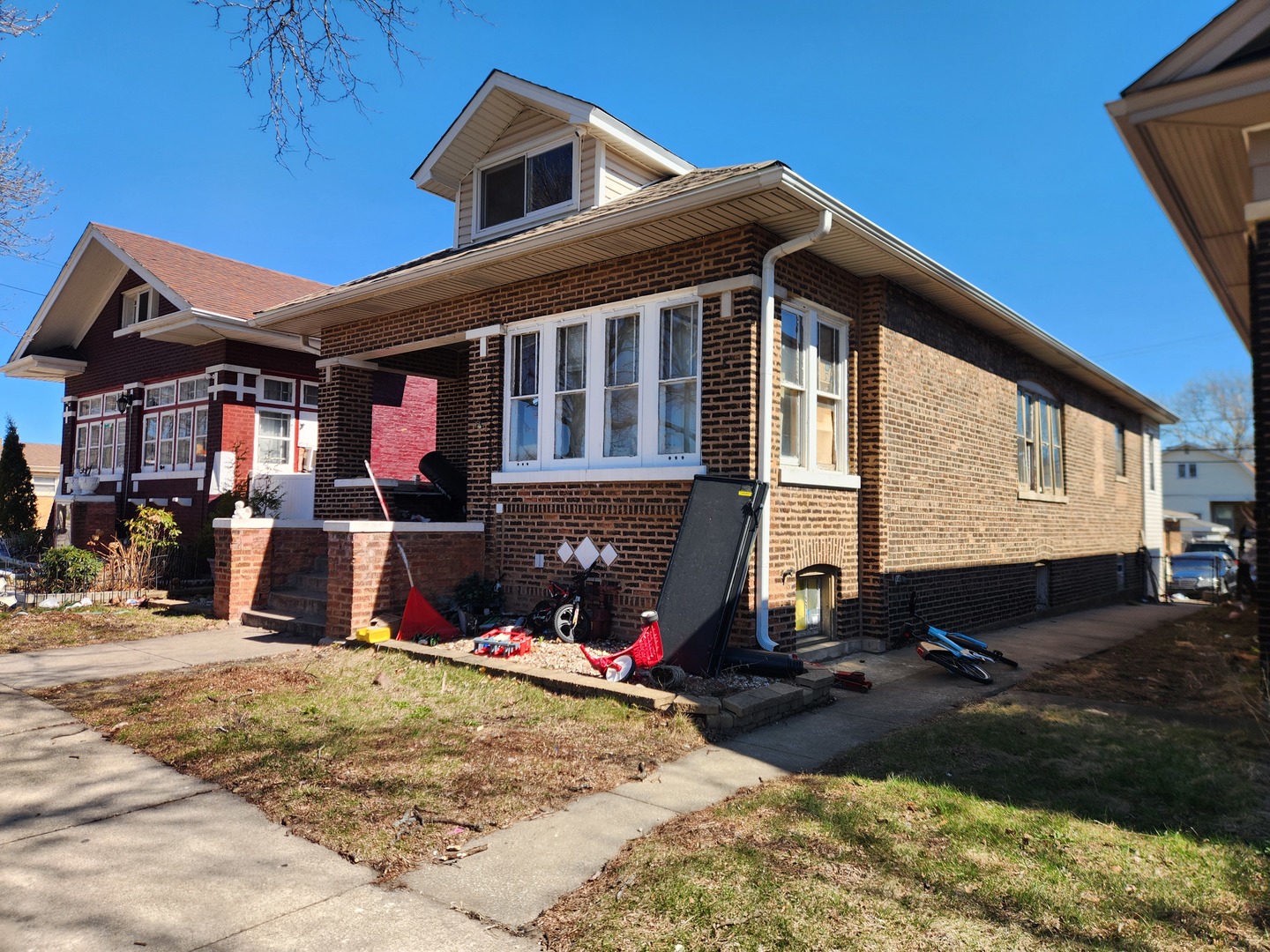 10605 S Avenue F, Chicago, IL 60617