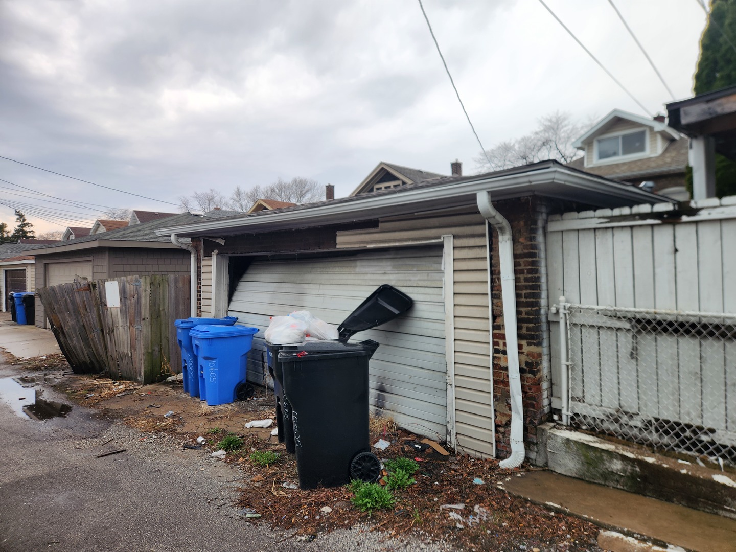 10605 S Avenue F, Chicago, IL 60617