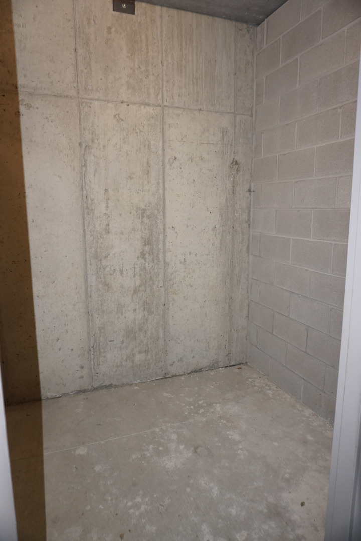 4811 N OLCOTT Avenue #516, Harwood Heights, IL 60706