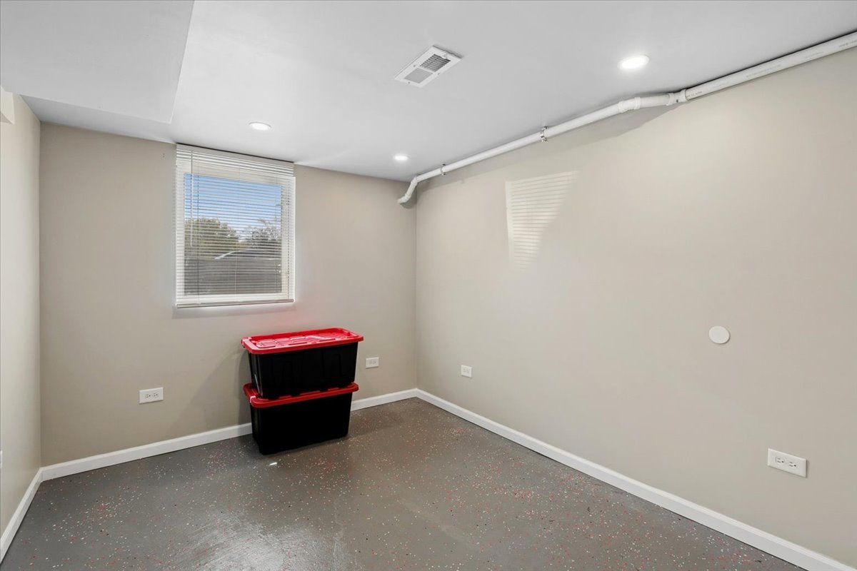 2217 Honore Avenue, North Chicago, IL 60064