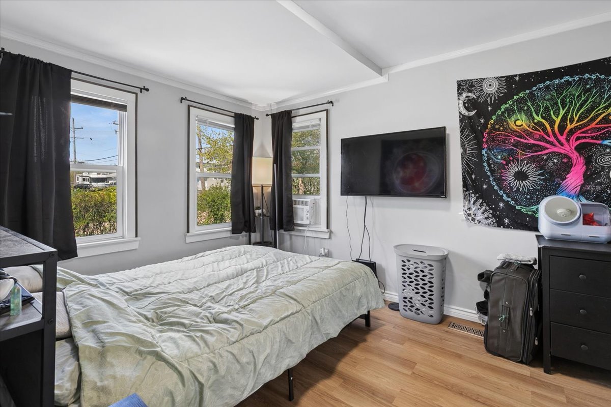 2217 Honore Avenue, North Chicago, IL 60064