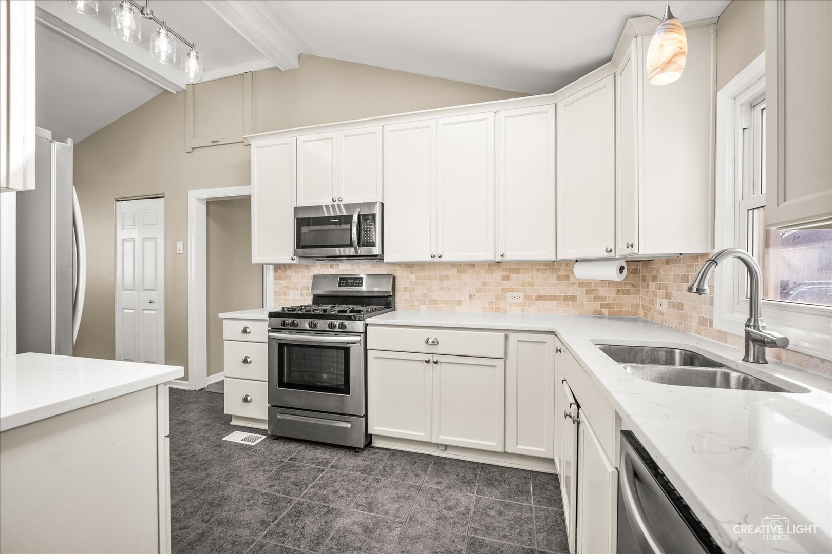 23530 N Park Road, Lake Zurich, IL 60047