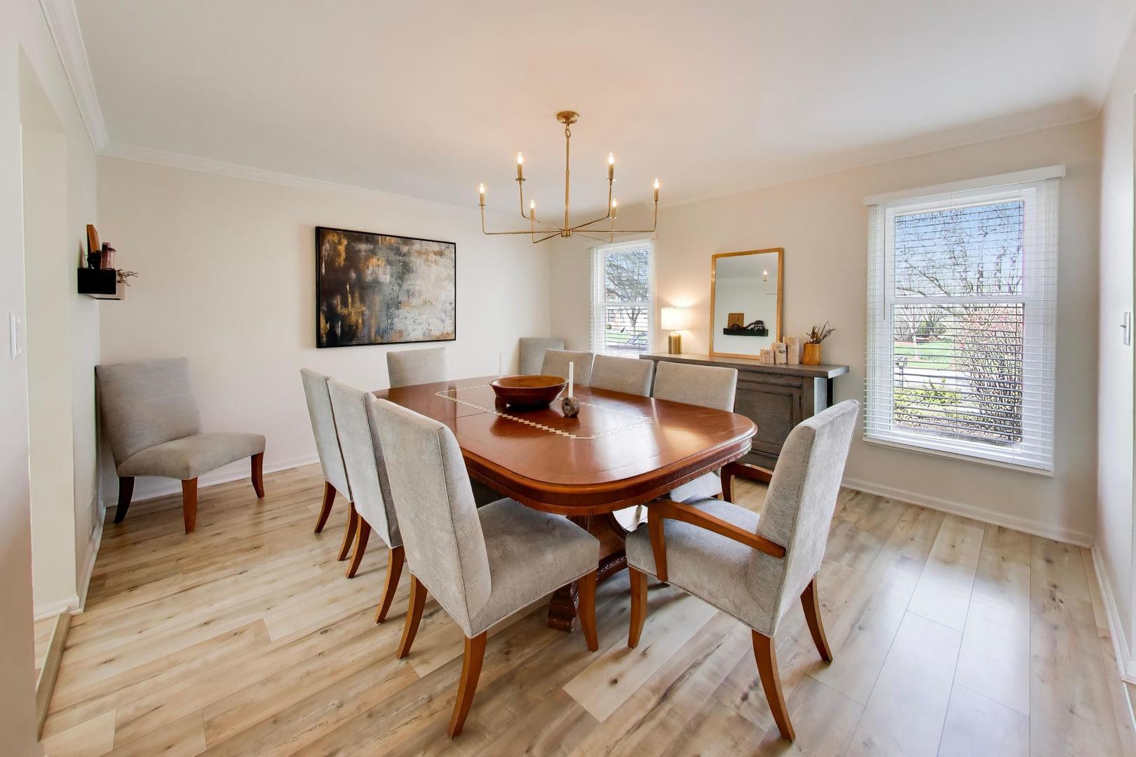 5405 Silentbrook Lane, Rolling Meadows, IL 60008